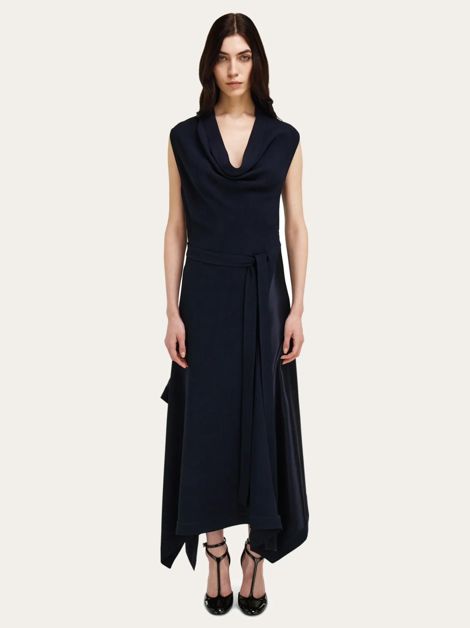 Asymmetric dress - Women