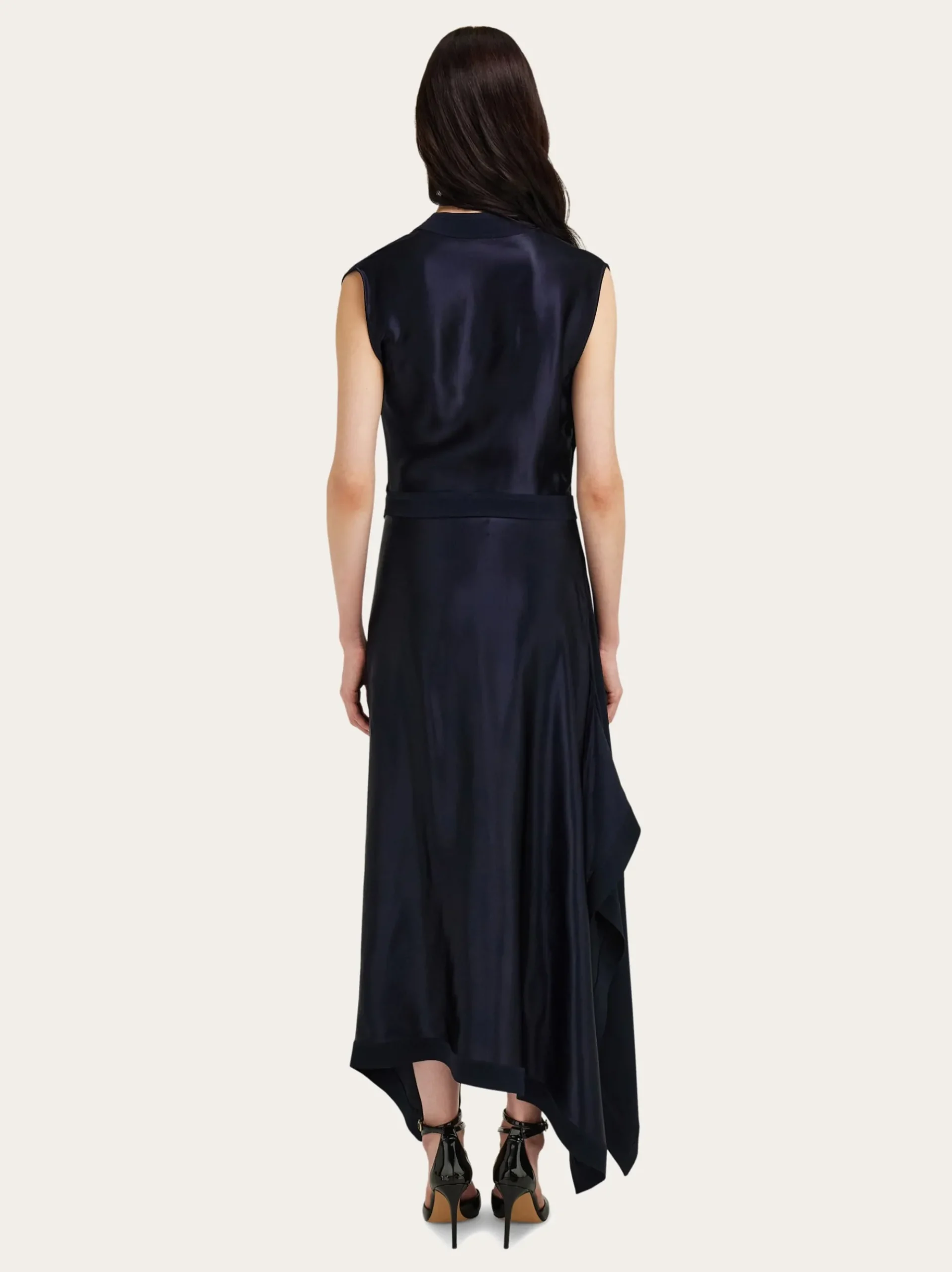 Asymmetric dress - Women