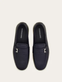 Boat shoe loafer with Gancini ornament - Men