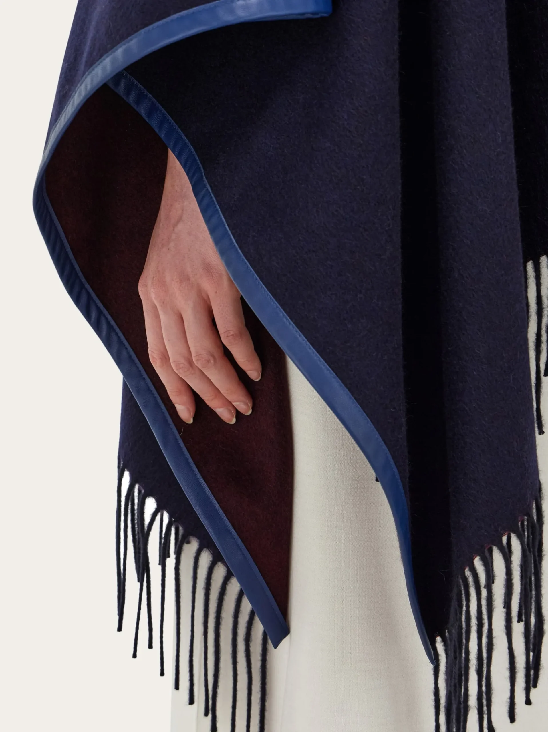 Cashmere cape - Women