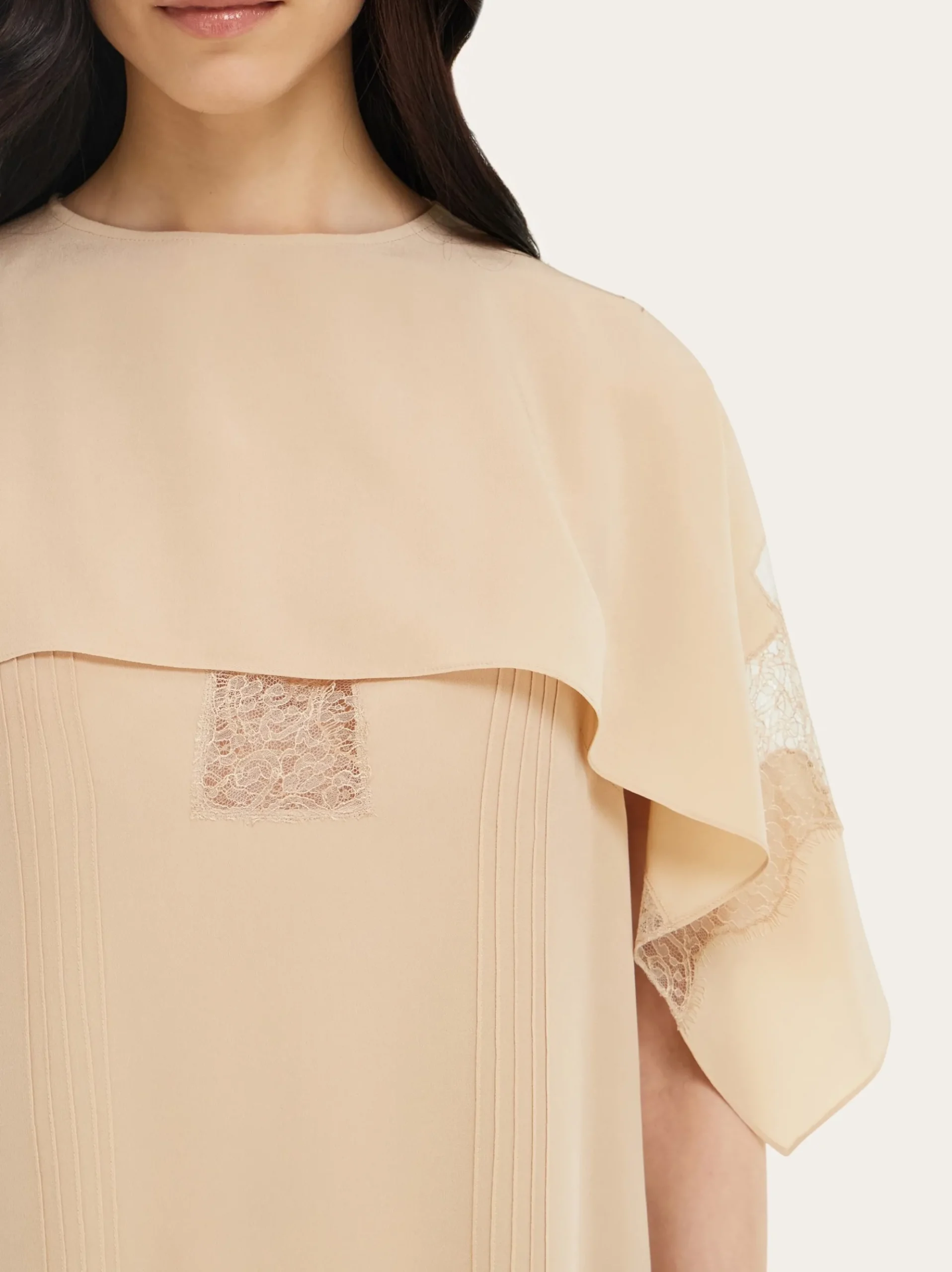 Dress with lace inserts - Women
