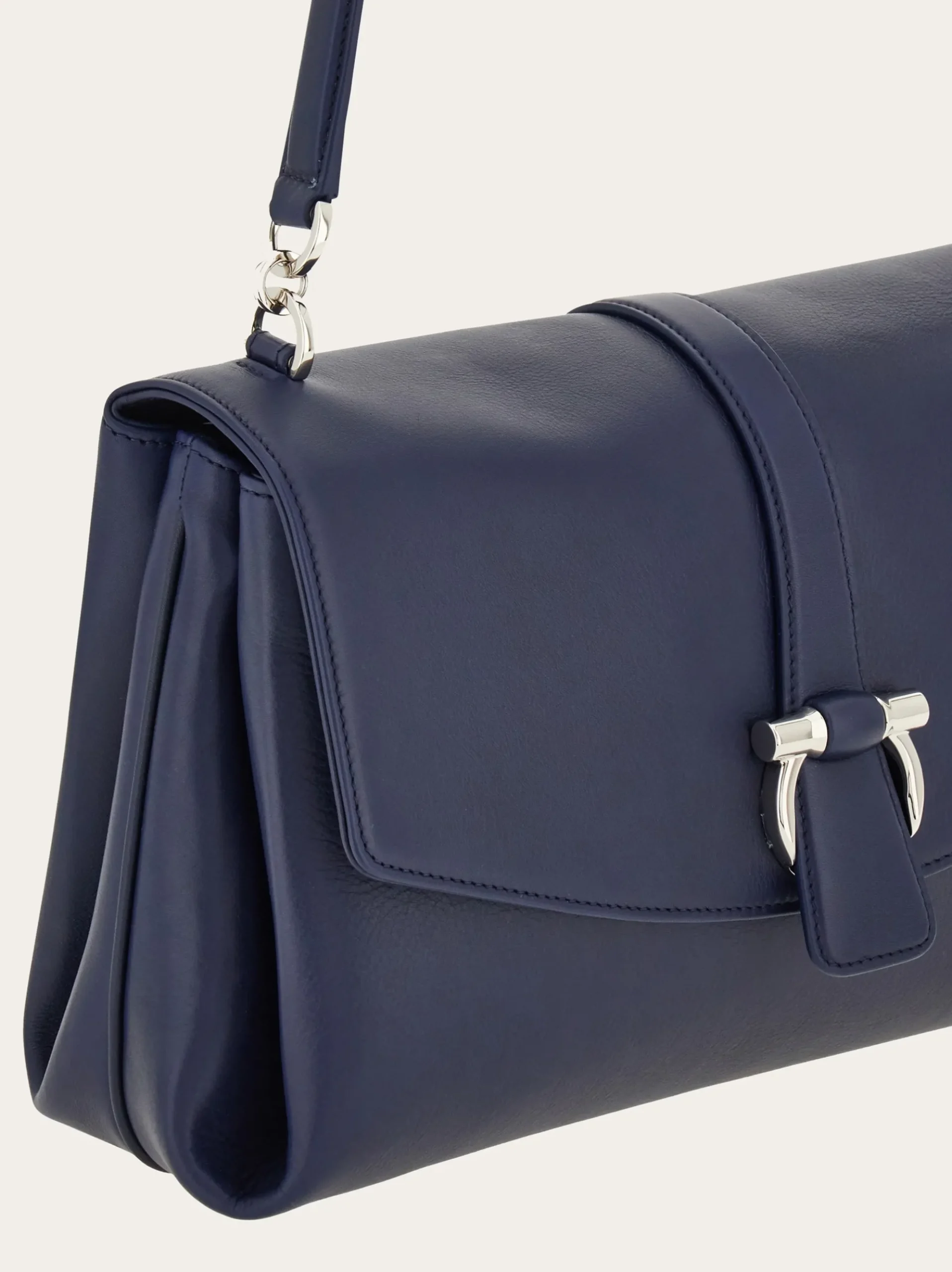 Ferragamo Mia shoulder bag (S) - Women