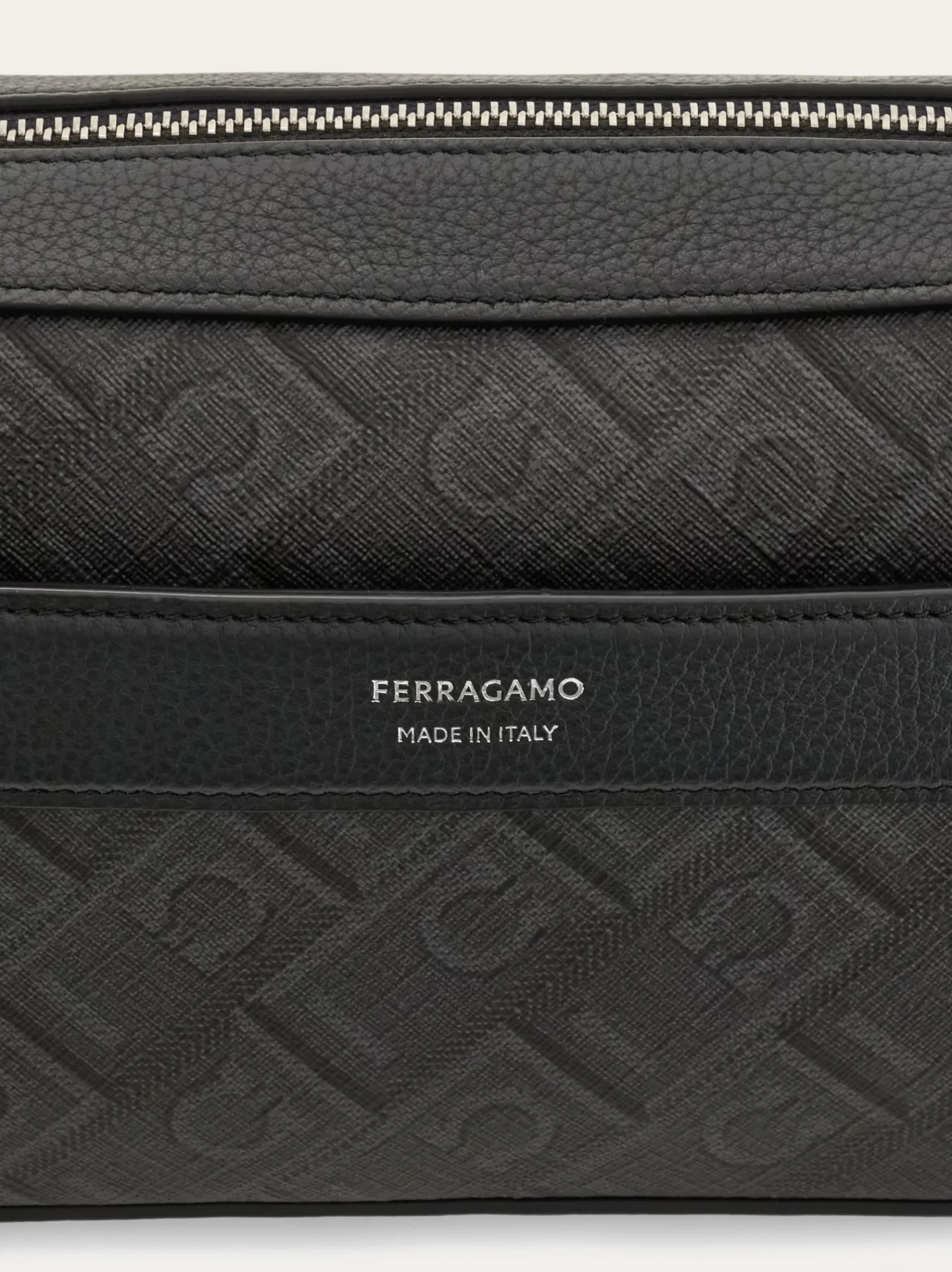 Ferragamo Monogram crossbody bag - Men