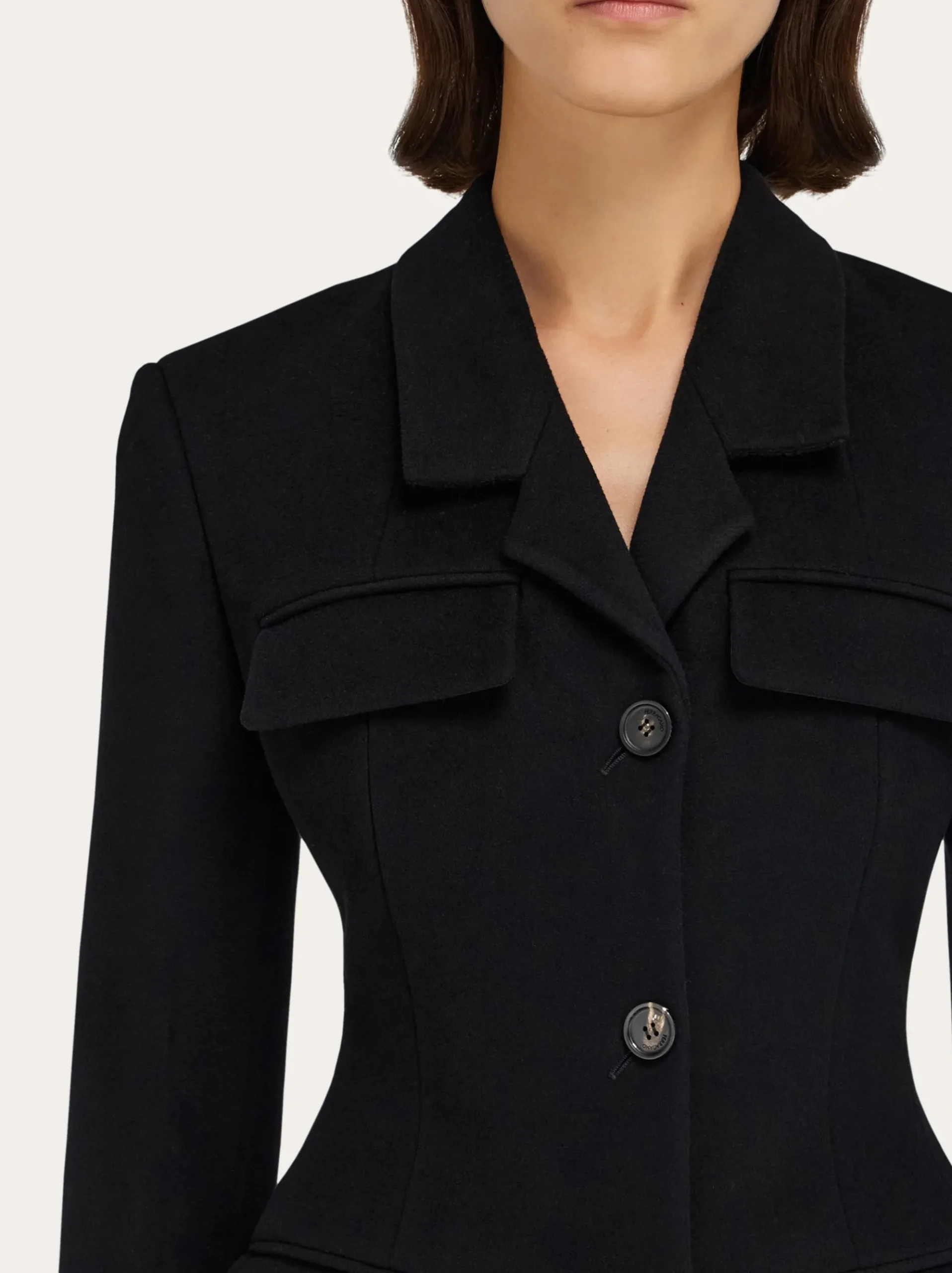 Fitted single breasted coat - Women