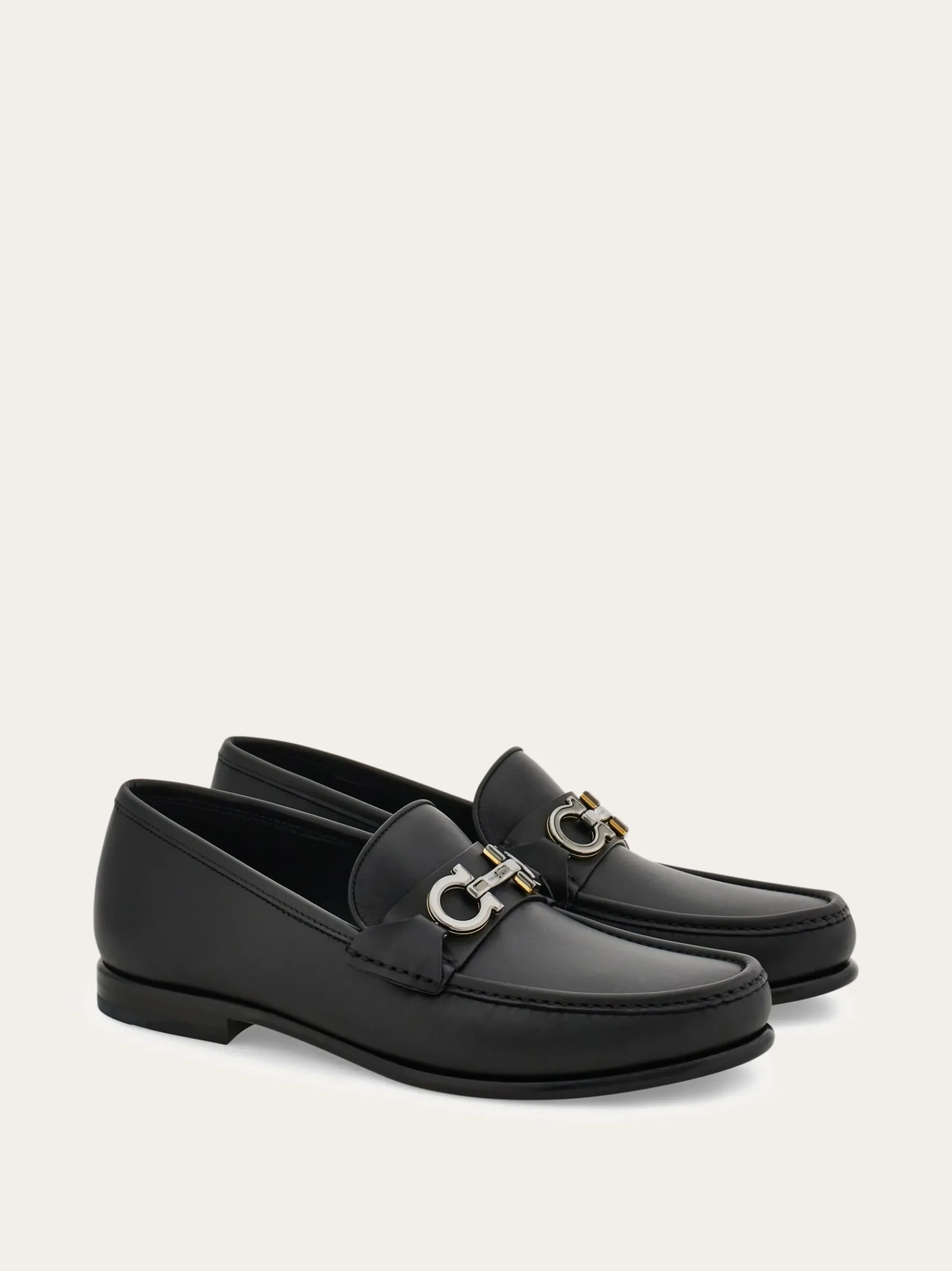 Gancini buckle loafer - Men
