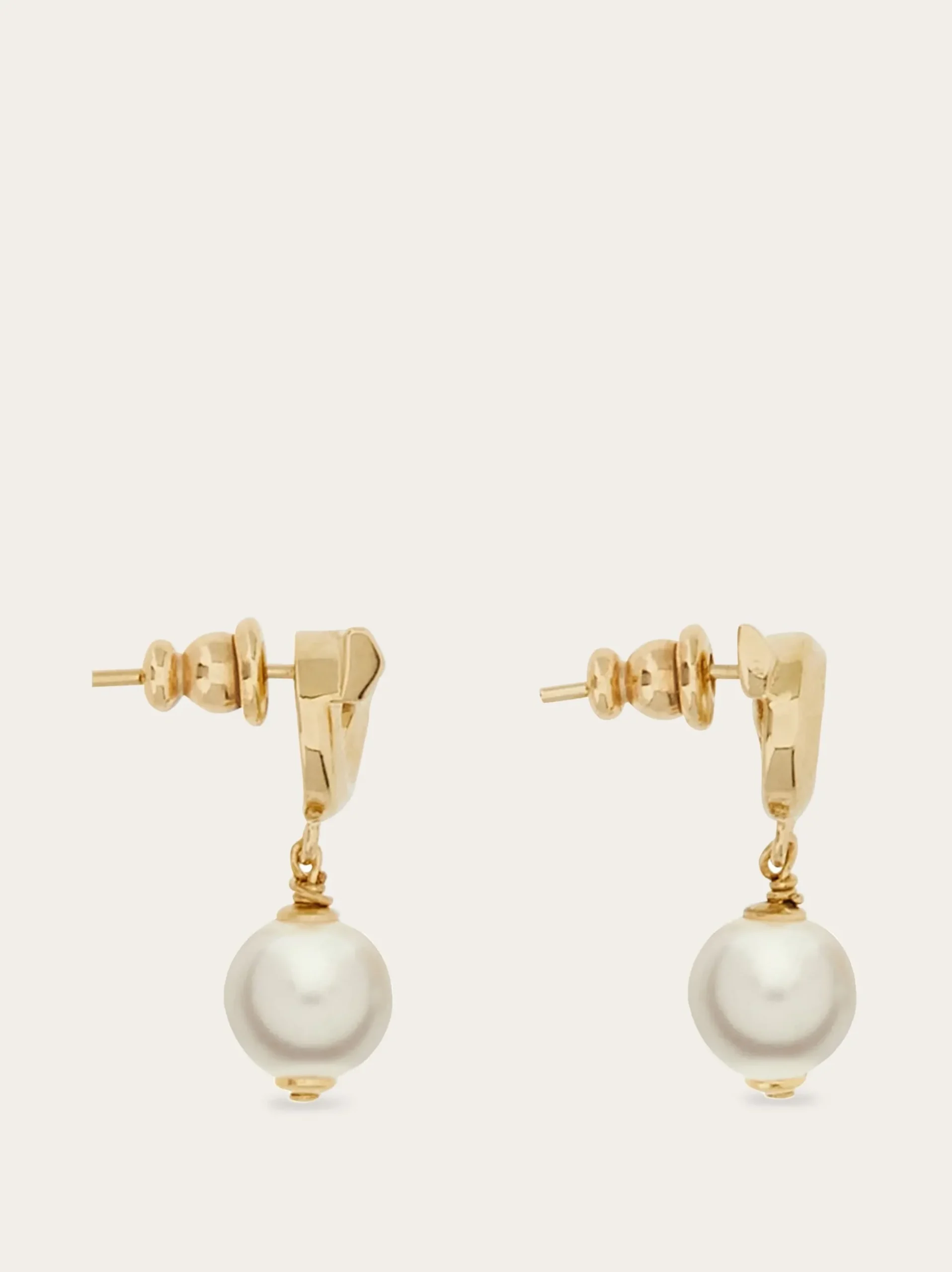 Gancini earrings with synthetic pearls - Women