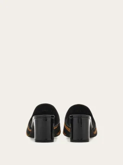 Gancini ornament mid-heel Slide - Women