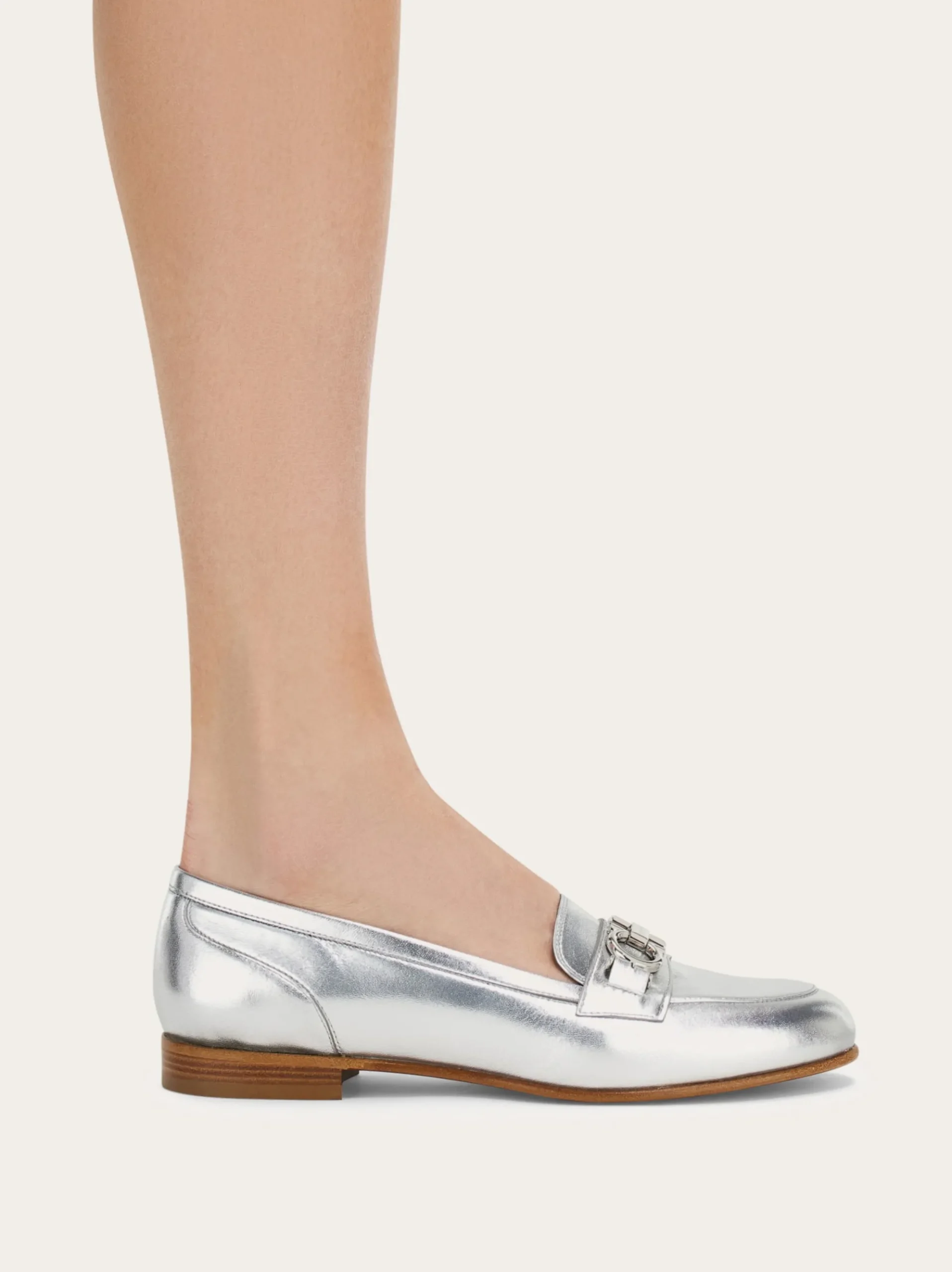 Gancini ornament moccasin - Women