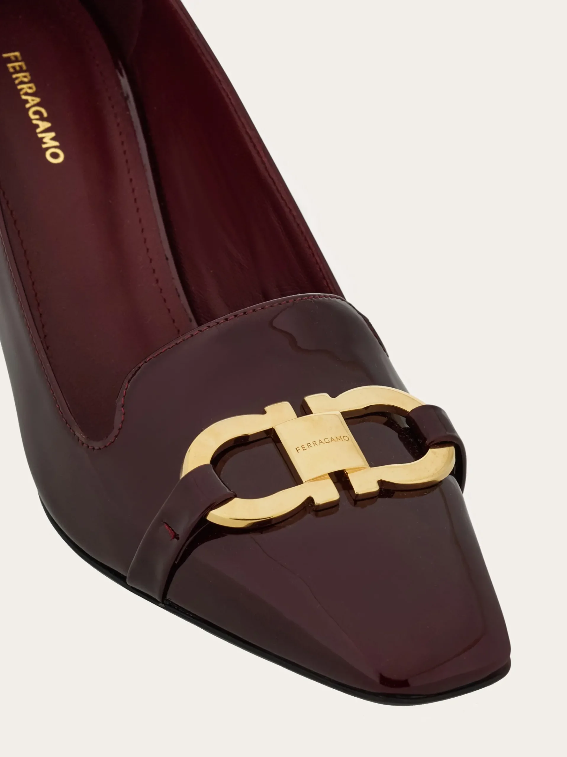 Gancini ornament pump - Women