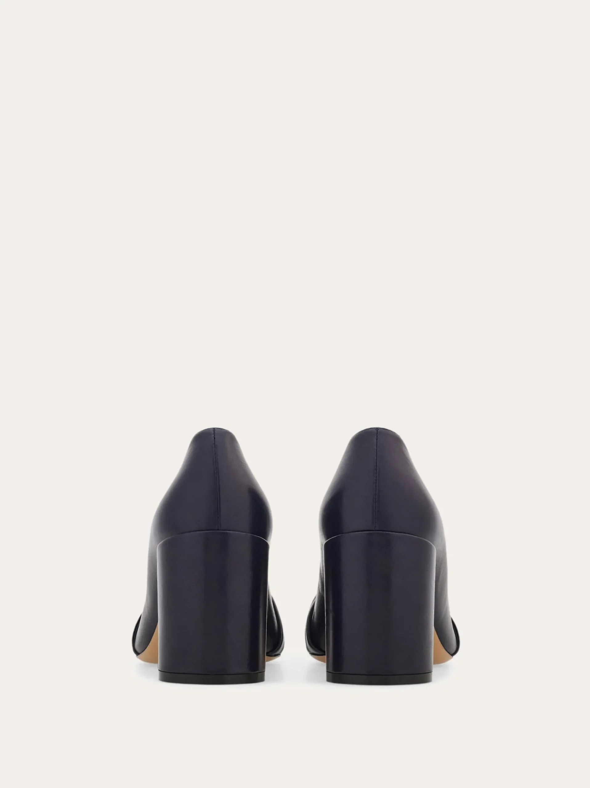 Gancini ornament pump with bock heel - Women