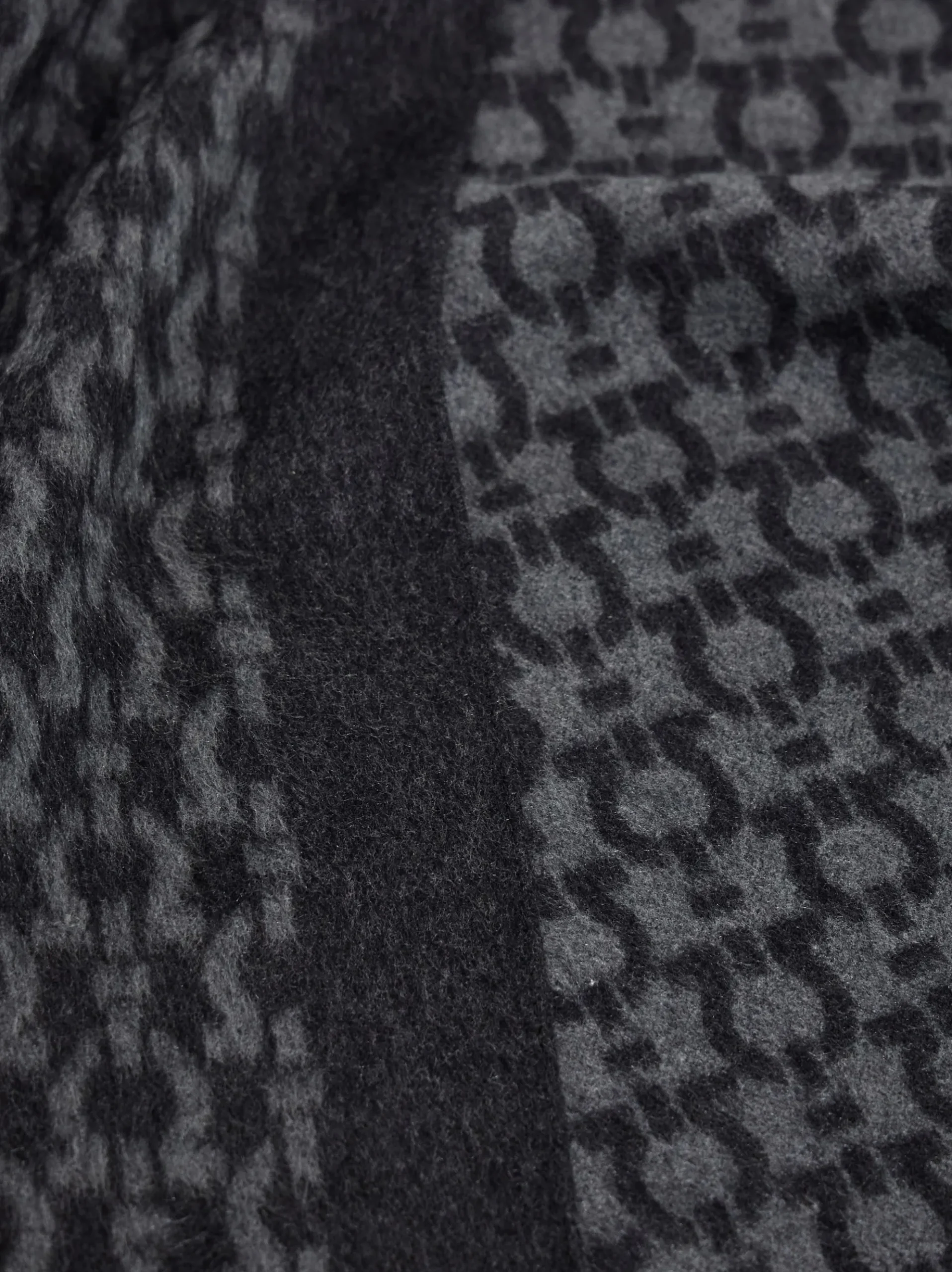 Gancini silk scarf - Men