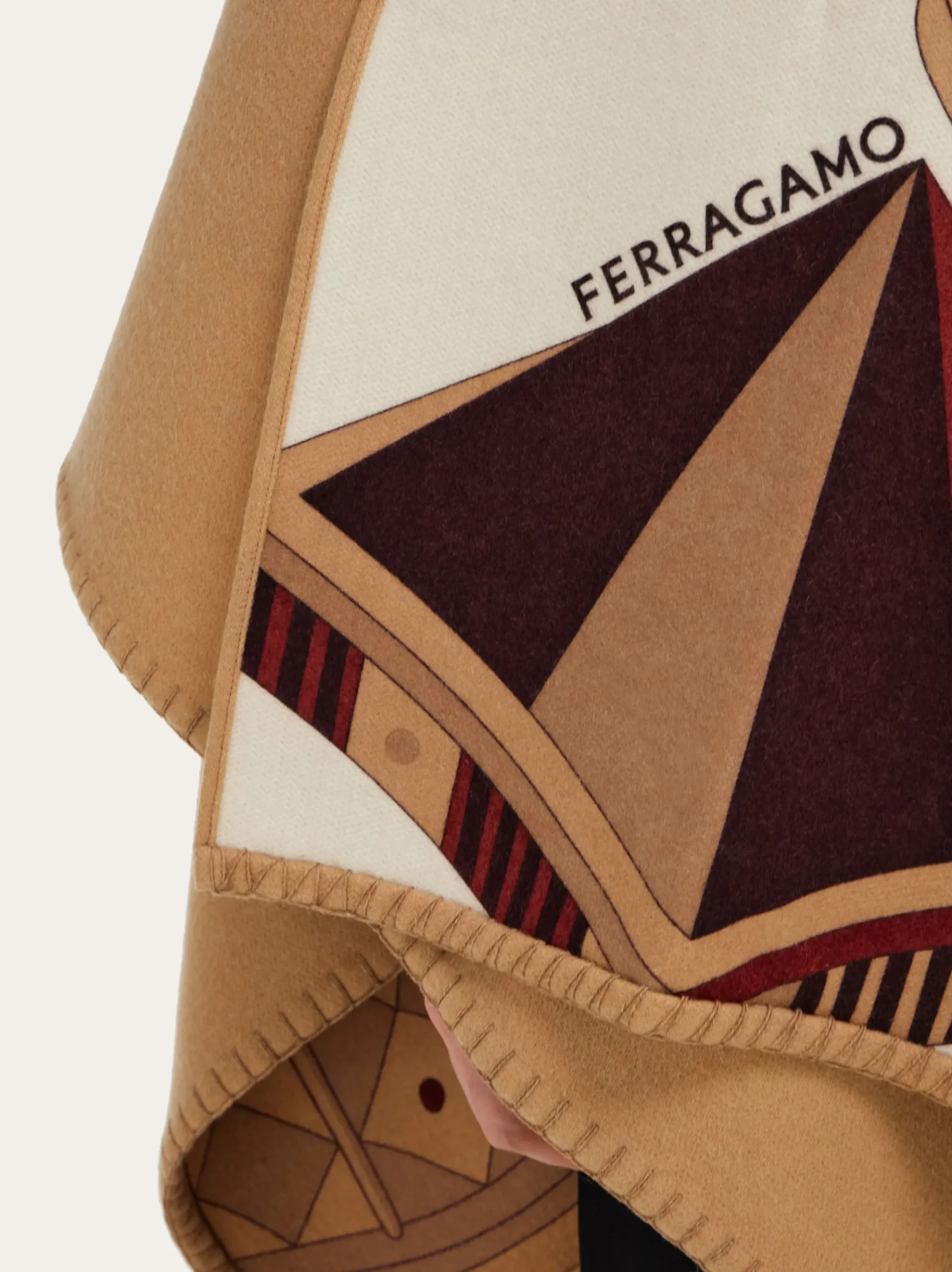 Geometrical renaissance print reversible cape - Women