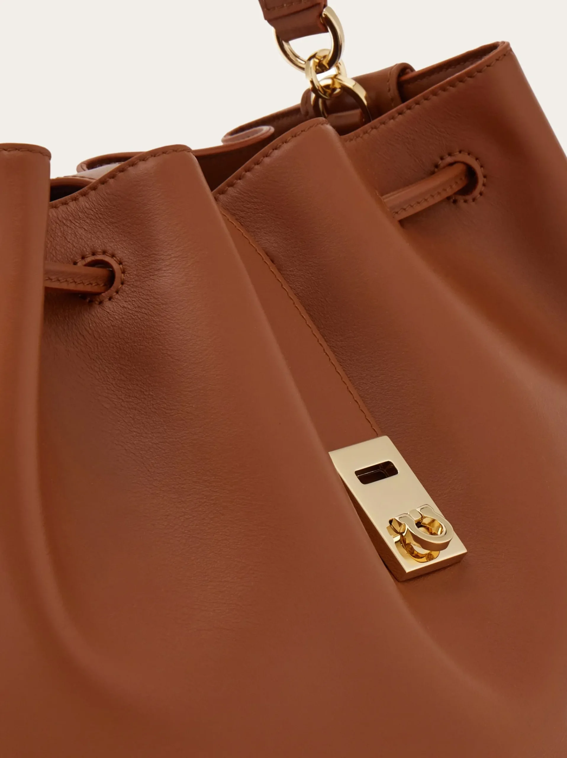 Hug bucket bag - Women