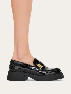 Hug buckle chunky loafer - Women
