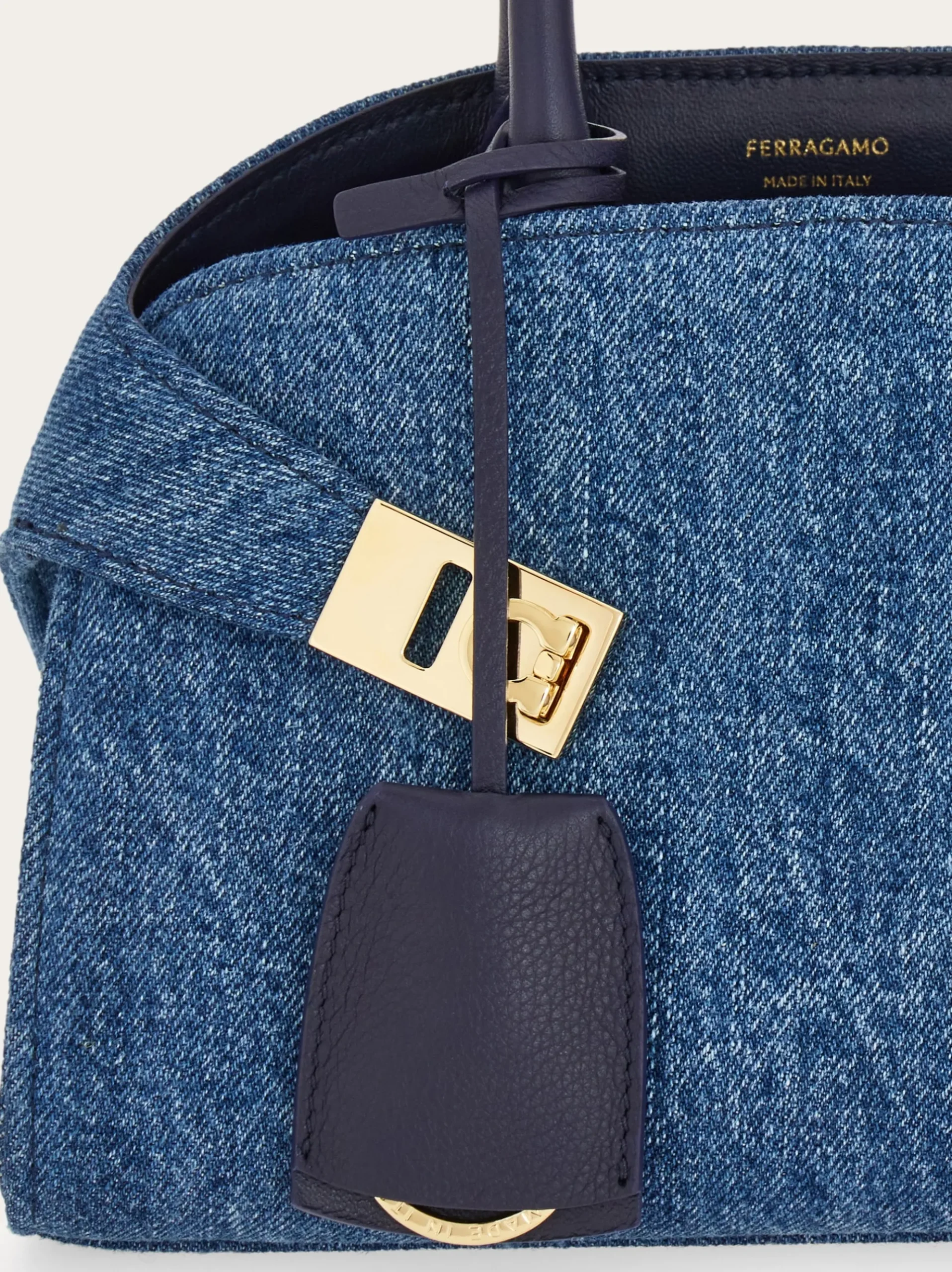 Hug handbag (XS) - Women