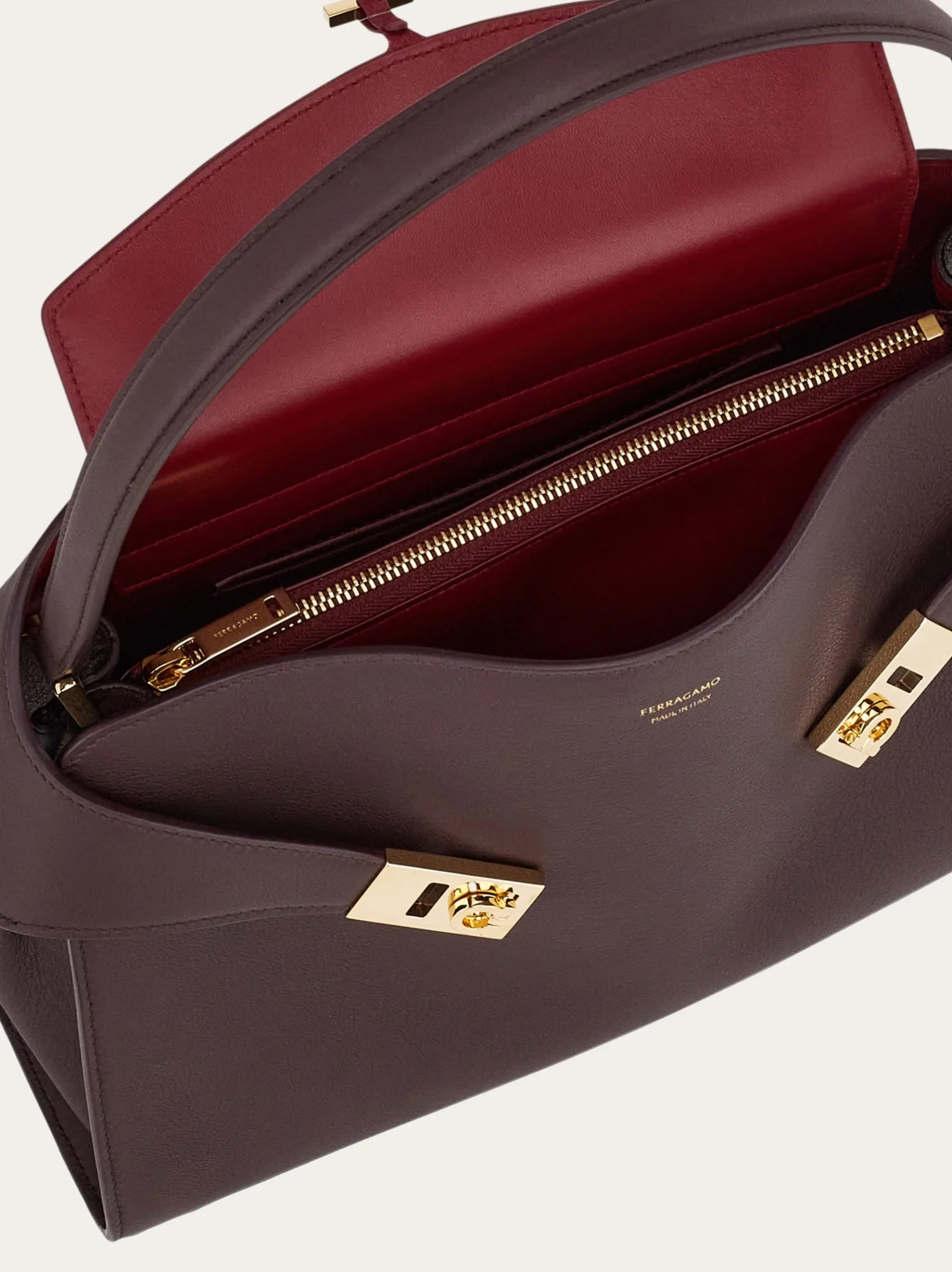 Hug Soft bicolor shoulder bag (M) - Women