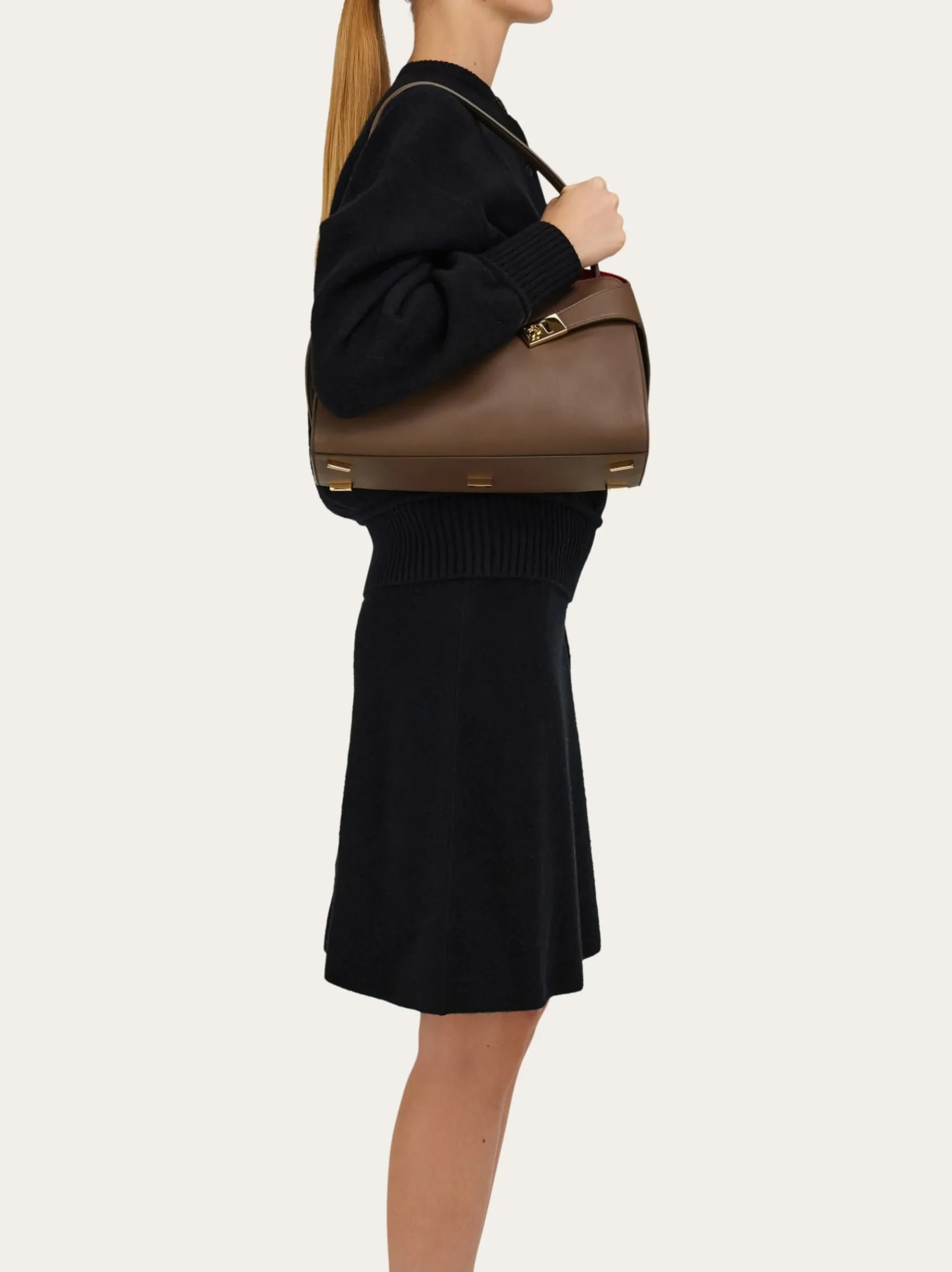 Hug Soft bicolor shoulder bag (M) - Women
