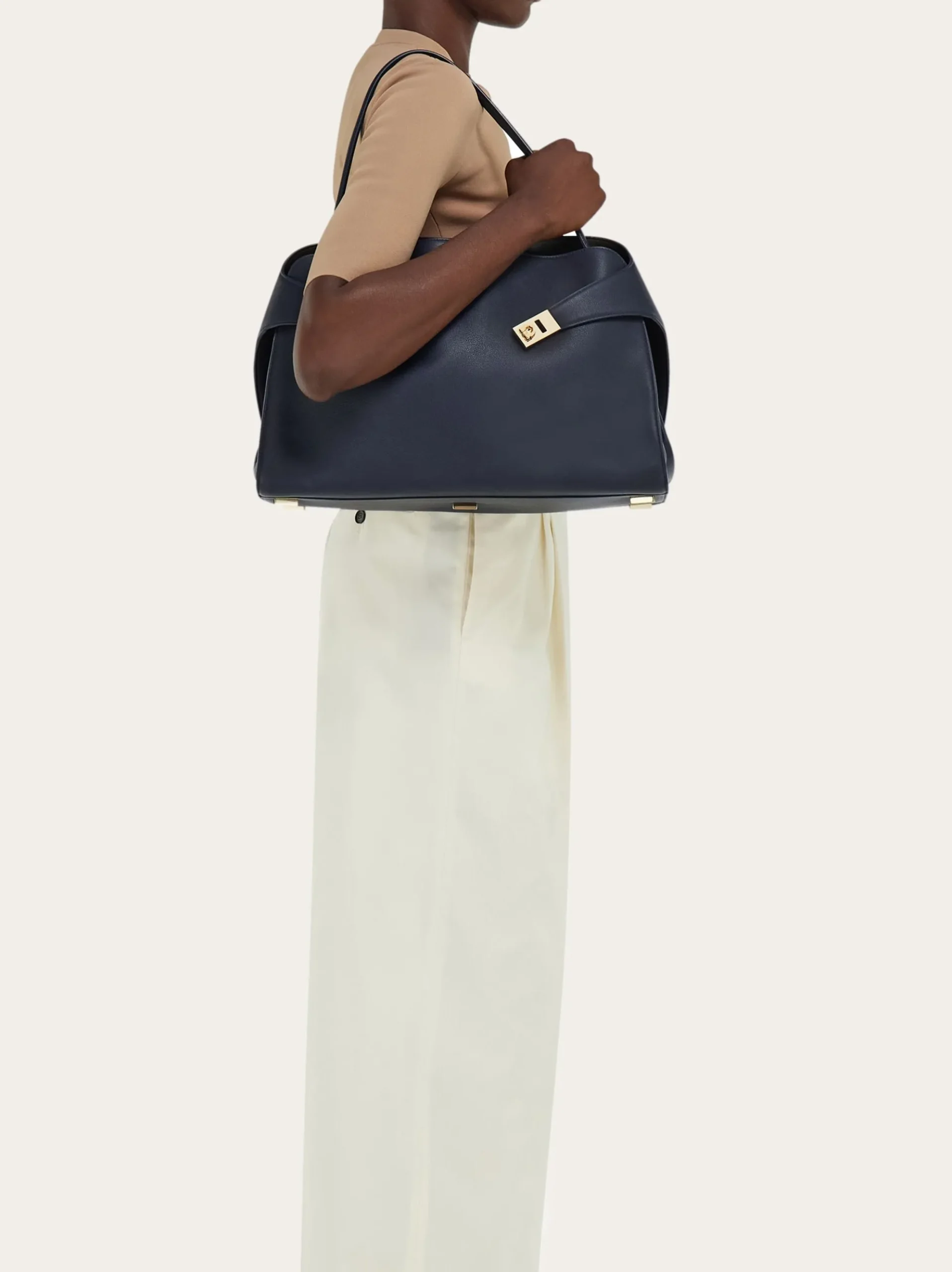Hug Soft bicolor shoulder bag (L) - Women