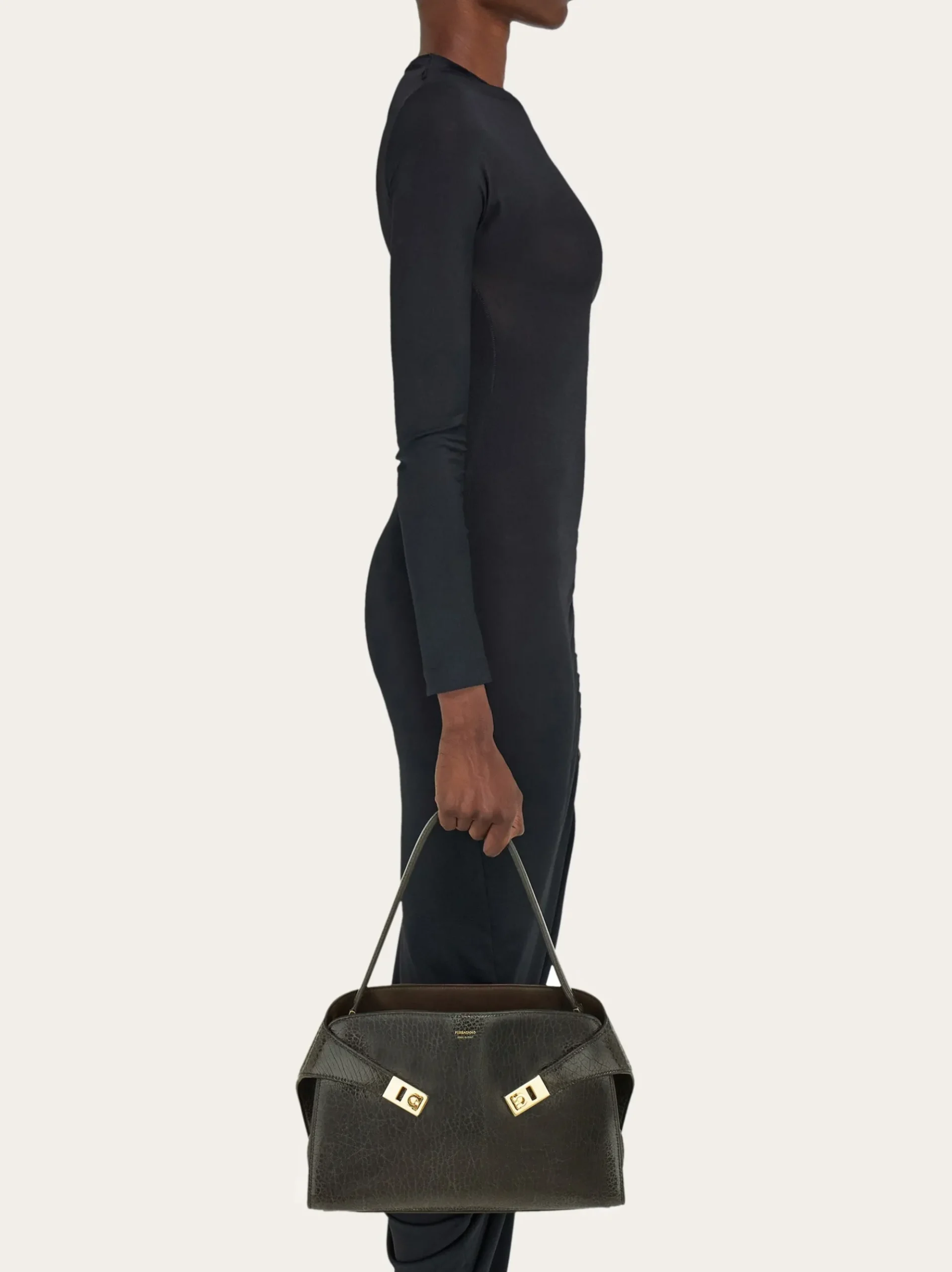 Hug Soft bicolor shoulder bag (M) - Women