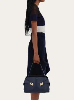 Hug Soft bicolor shoulder bag (M) - Women