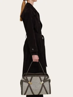 Hug Soft shoulder bag with leather trims (L) - Women