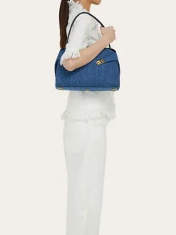 Hug Soft shoulder bag (M) - Women
