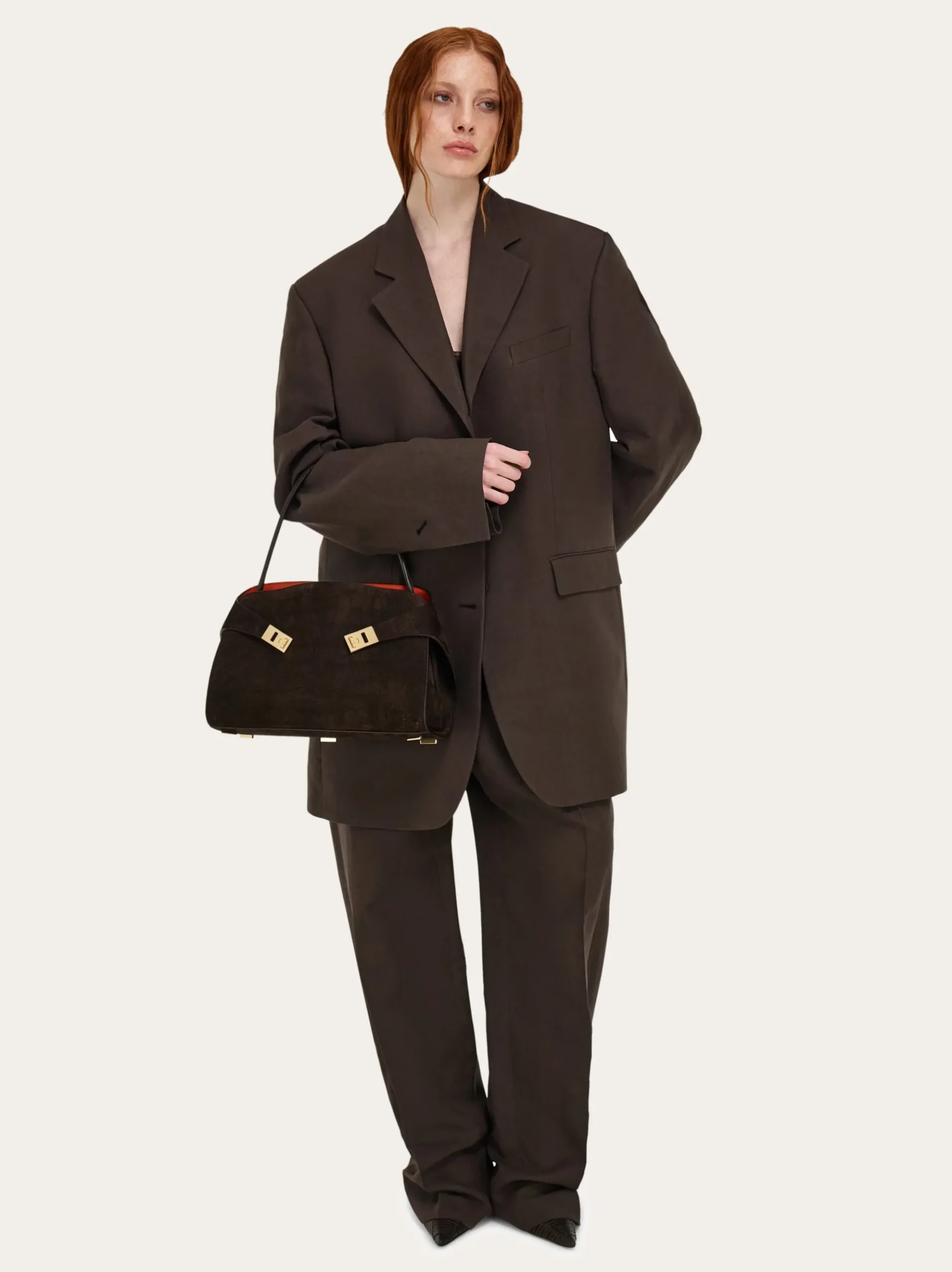 Hug Soft shoulder bag (M) - Women