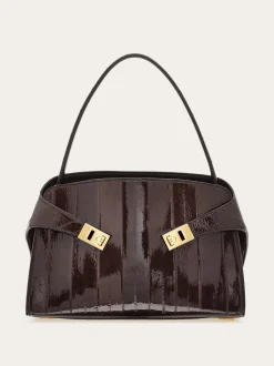 Hug Soft shoulder bag (M) - Women