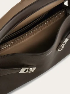 Hug Soft shoulder bag (M) - Women