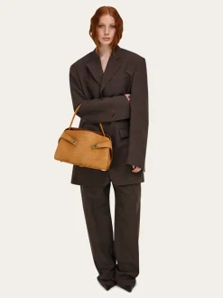 Hug Soft shoulder bag (M) - Women