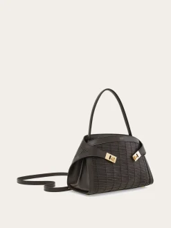 Hug Soft shoulder bag (M) - Women