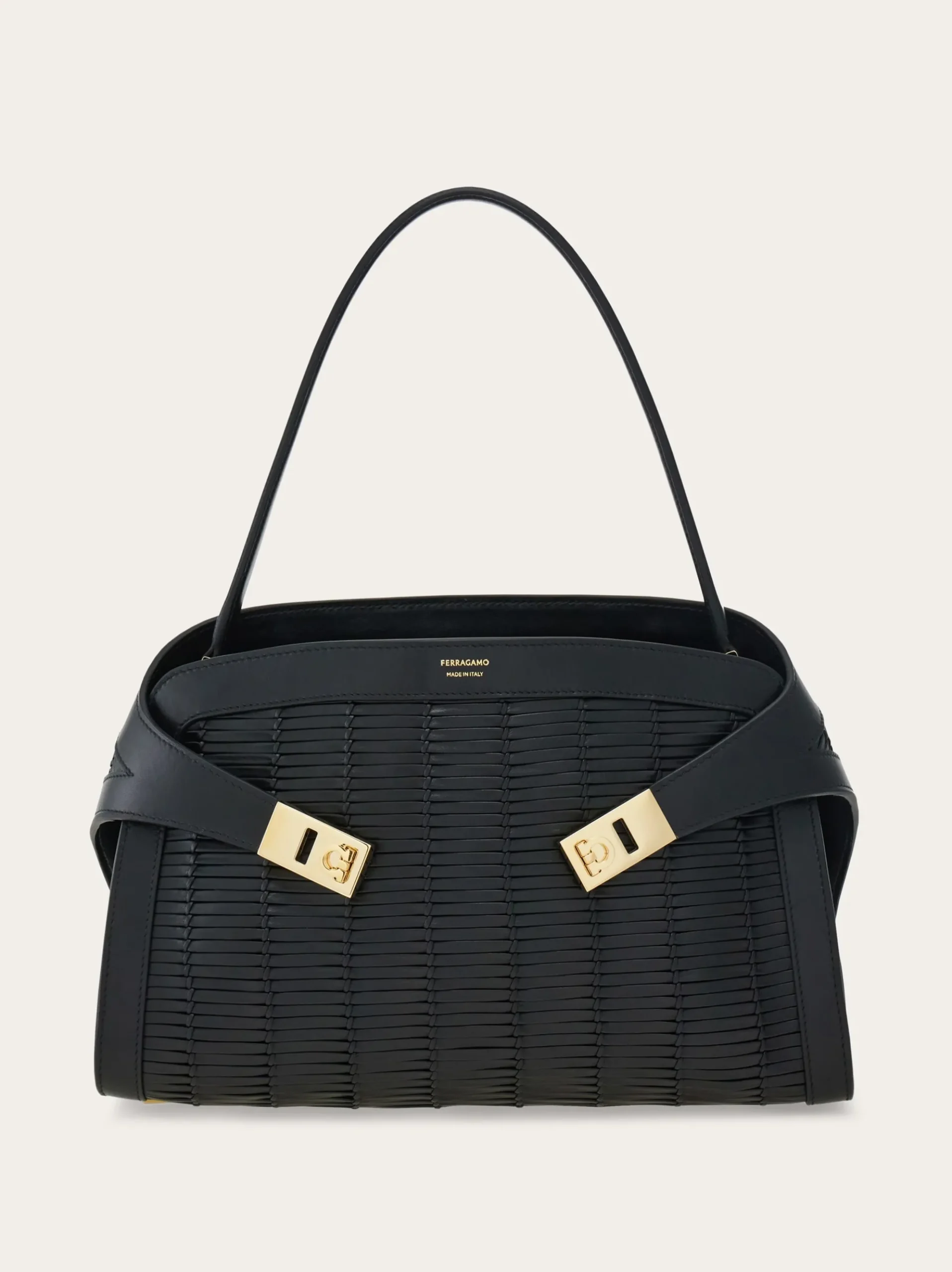 Hug Soft shoulder bag (M) - Women