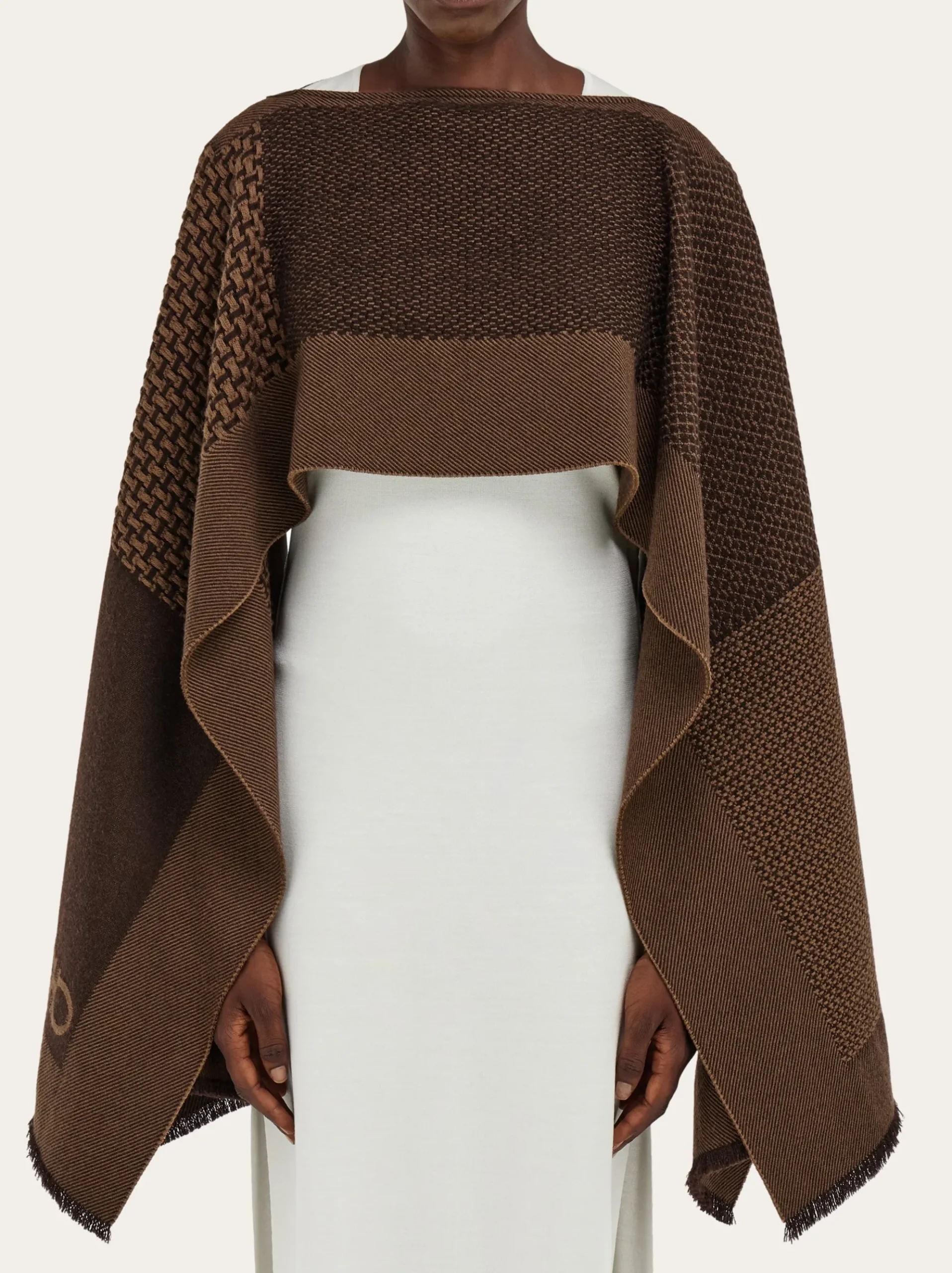 Jacquard cape - Women