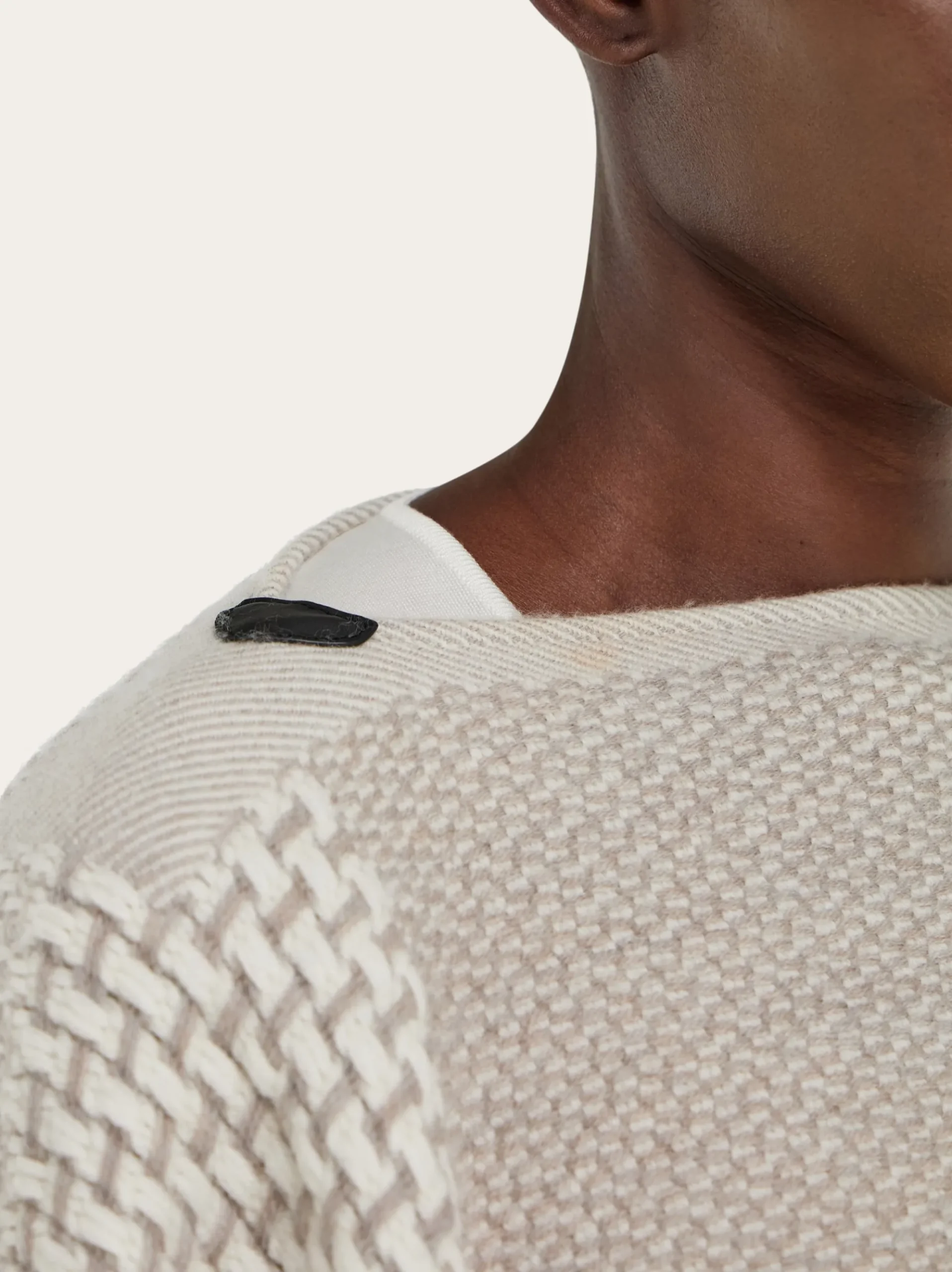 Jacquard cape - Women