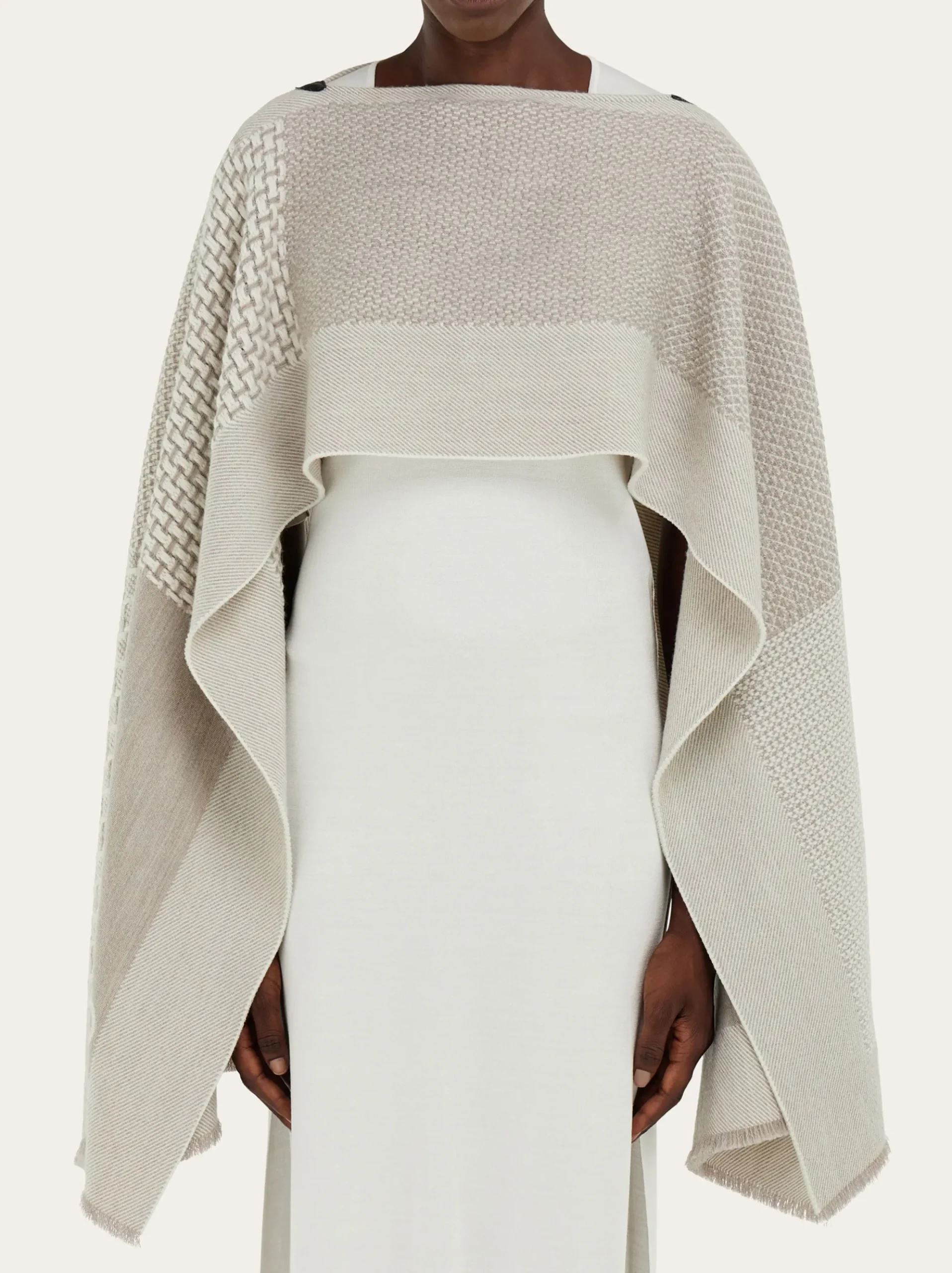 Jacquard cape - Women