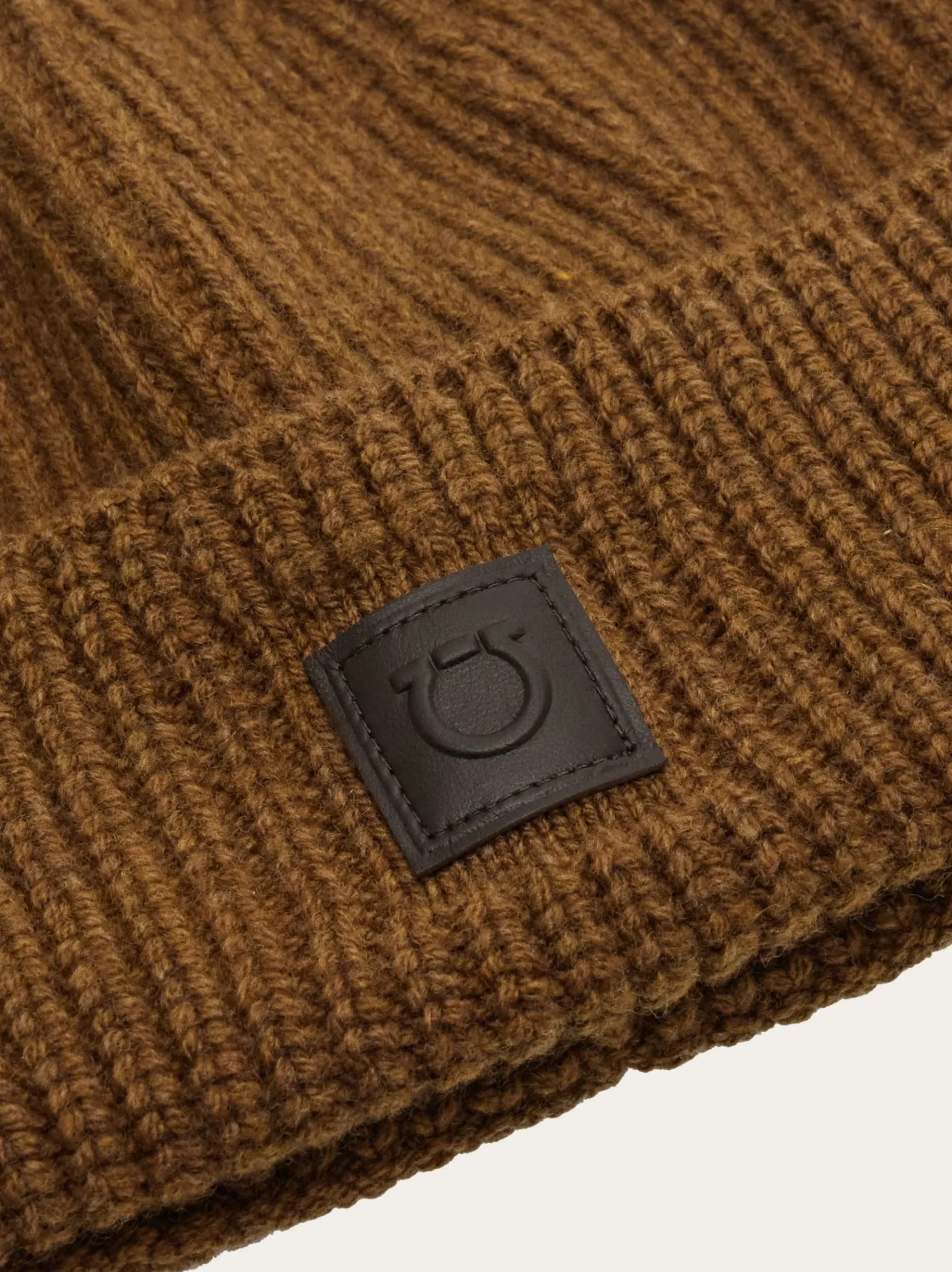 Knitted beanie - Men