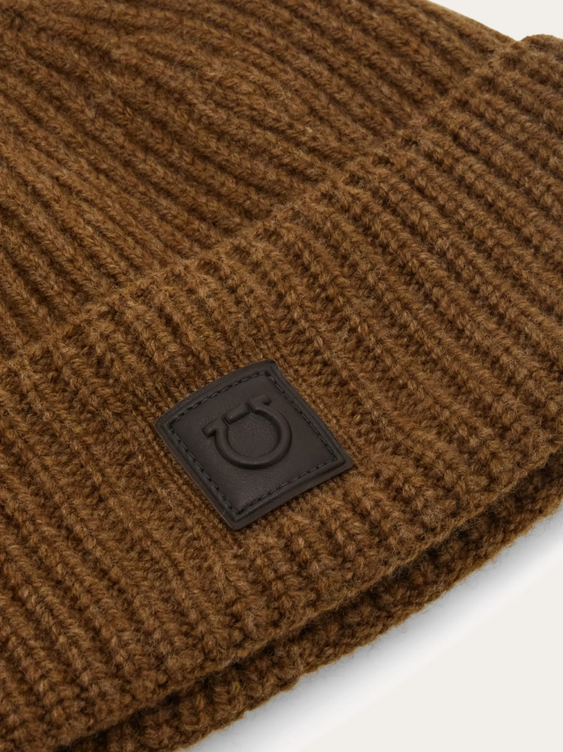 Knitted beanie - Men
