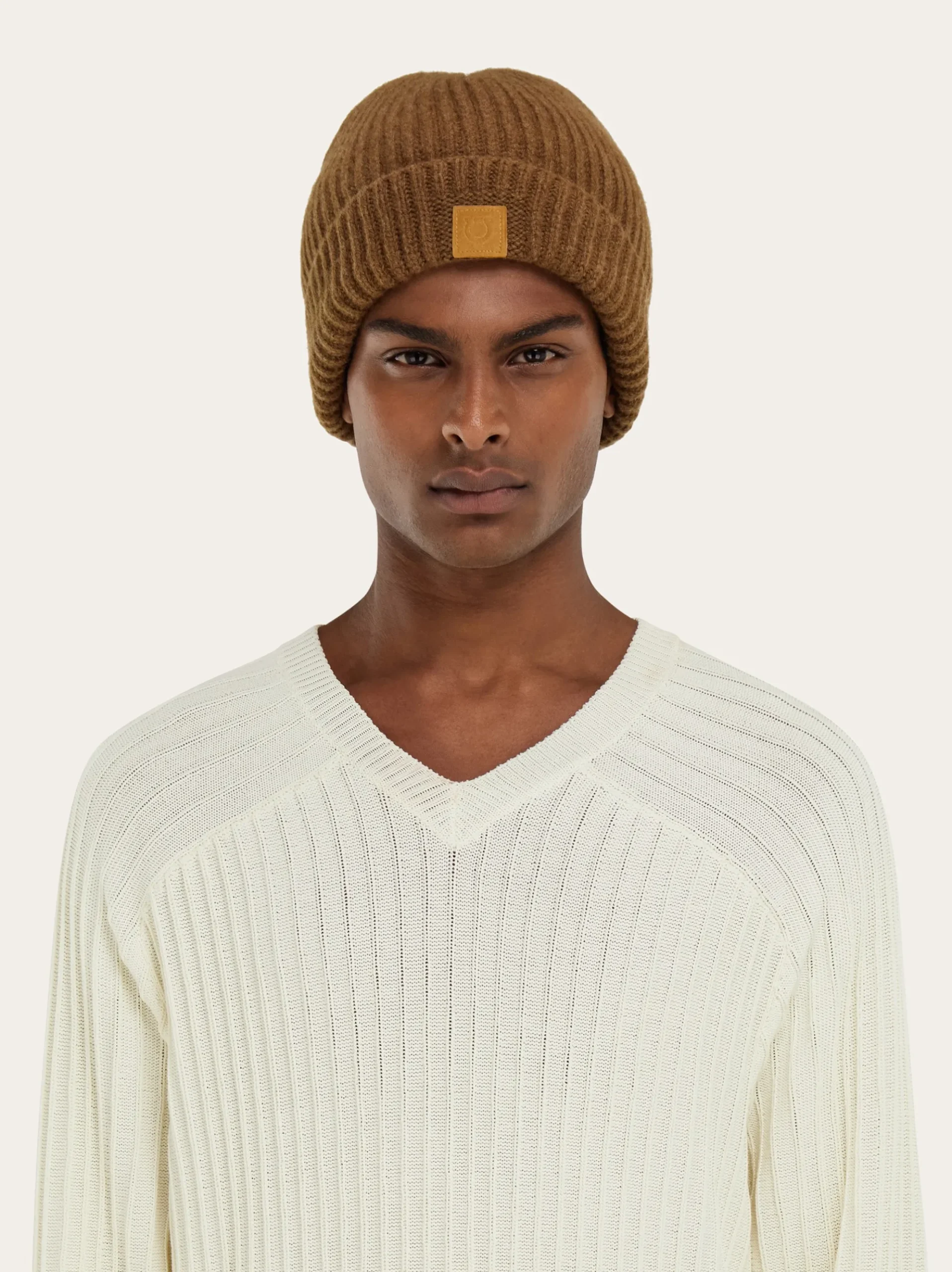 Knitted beanie - Women
