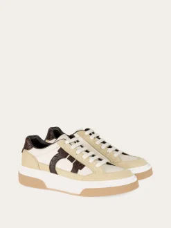 Low top sneaker with Gancini outline - Men