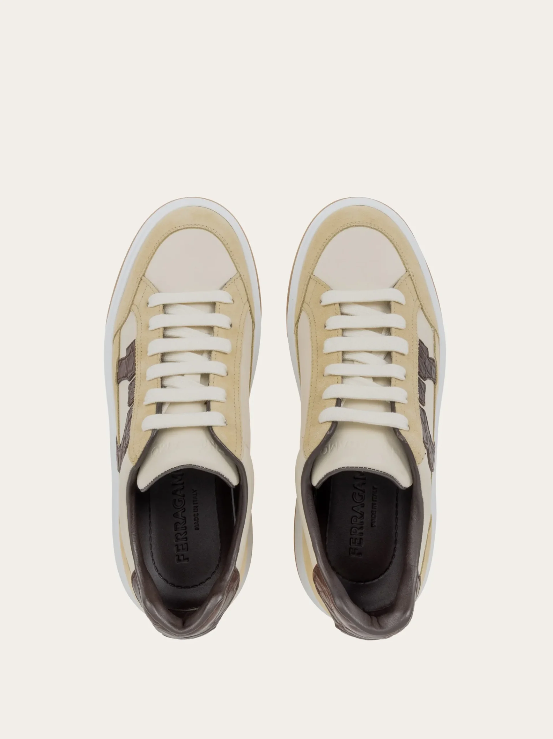 Low top sneaker with Gancini outline - Men