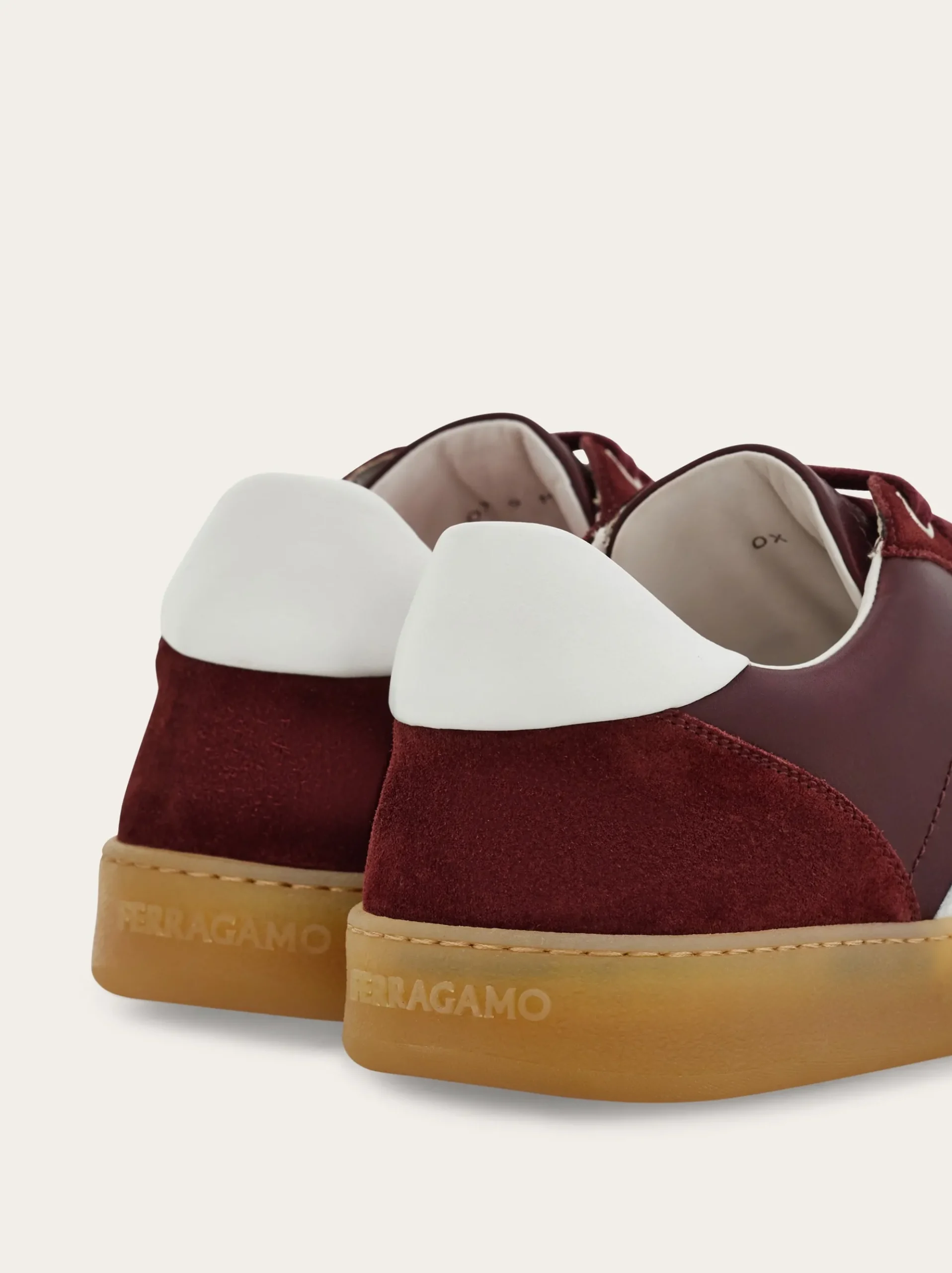 Low-top sneaker with signature detail - Men