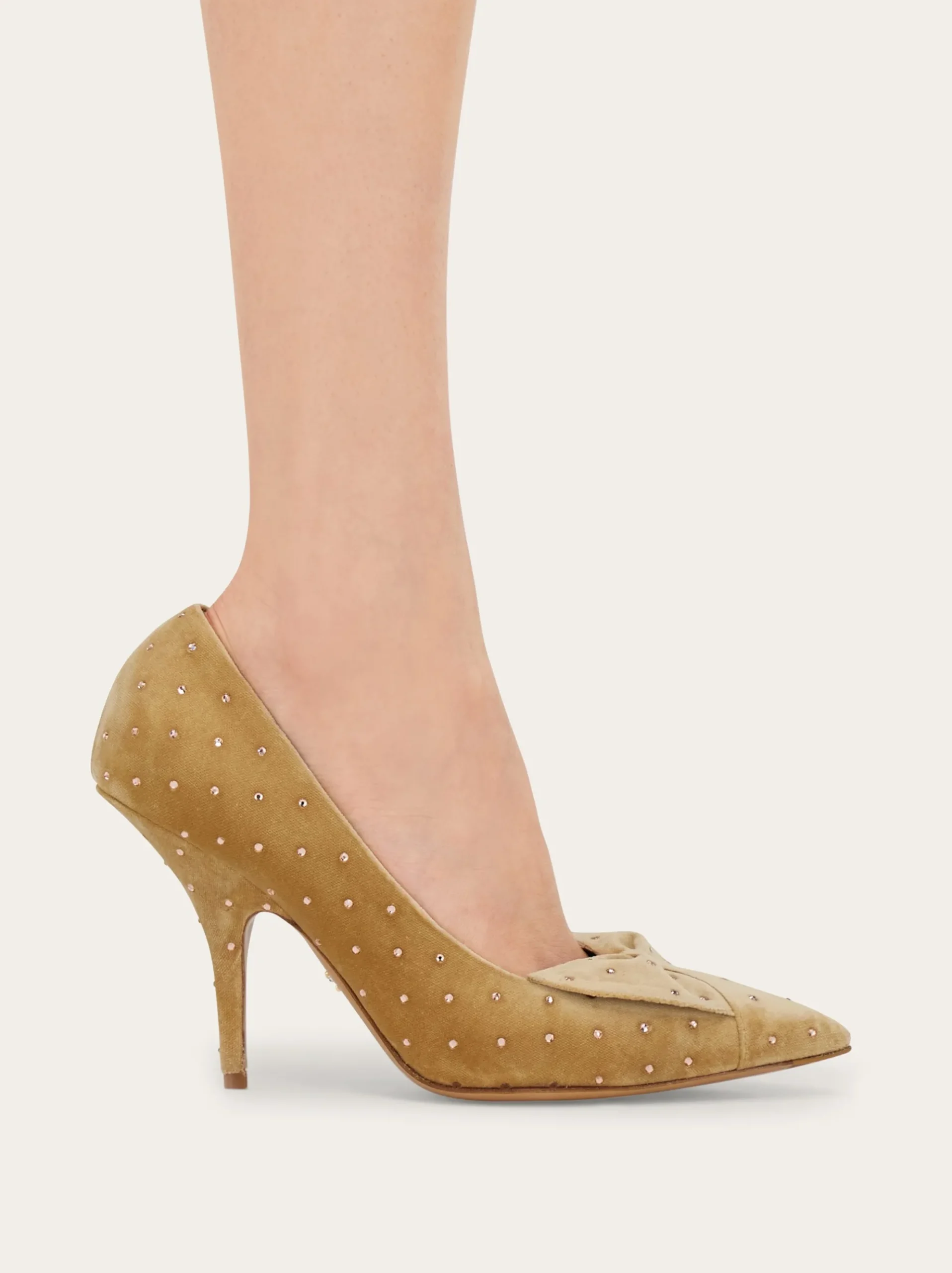 Mid heel pump with bow detail - Women