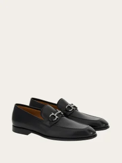 Moccasin with Gancini ornament - Men