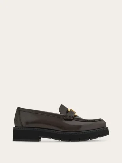 Moccasin with Gancini ornament - Women