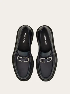 Moccasin with Gancini ornament - Men