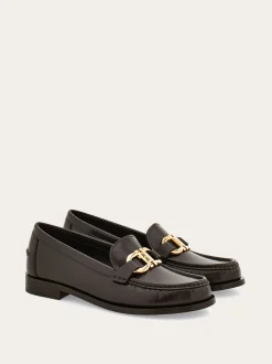 Moccasin with Gancini ornament - Women