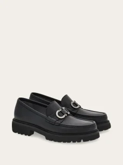 Moccasin with Gancini ornament - Men