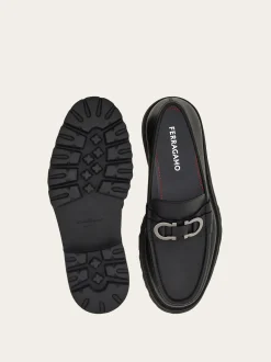 Moccasin with Gancini ornament - Men