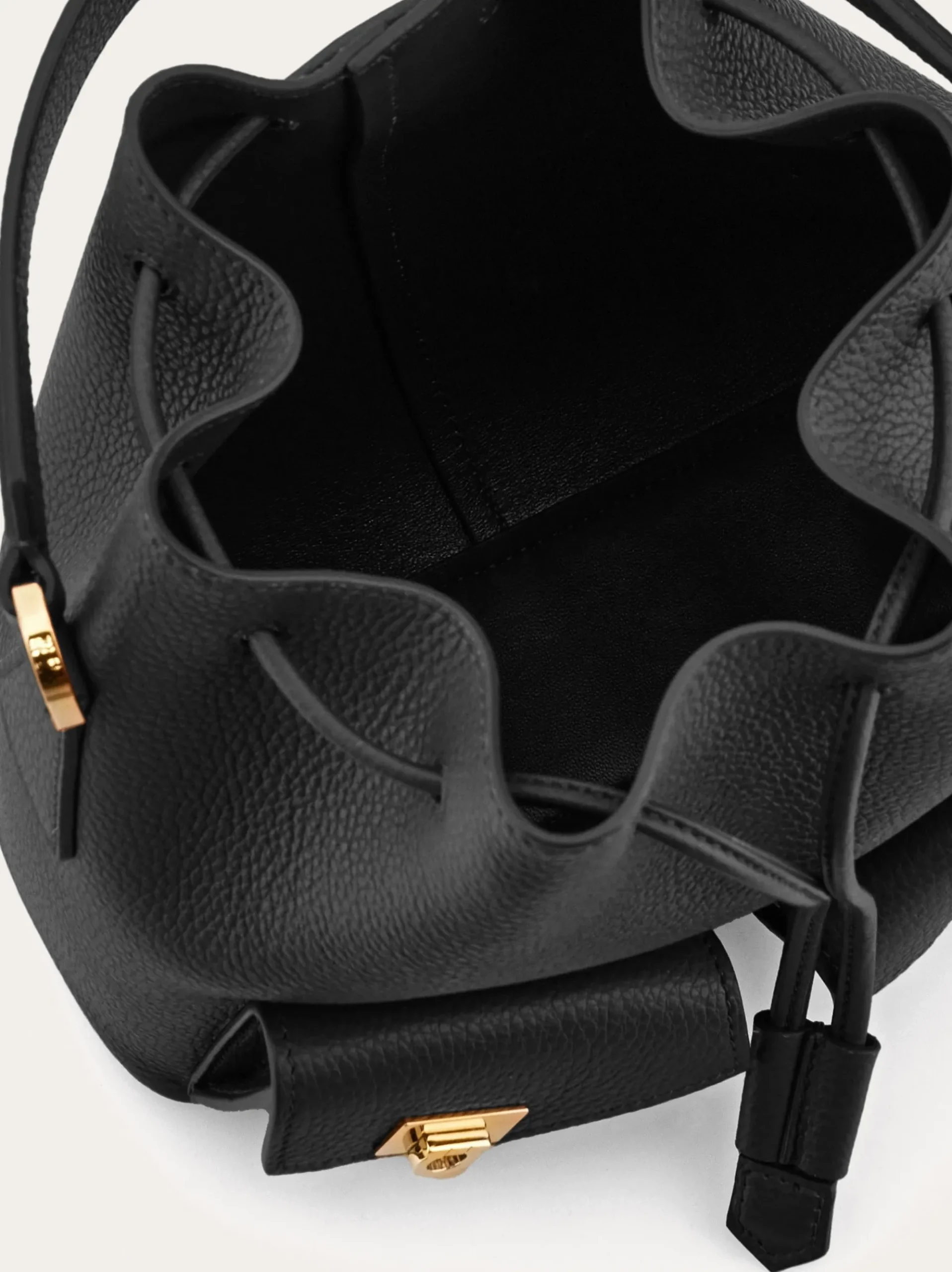 Multipocket bucket bag - Women