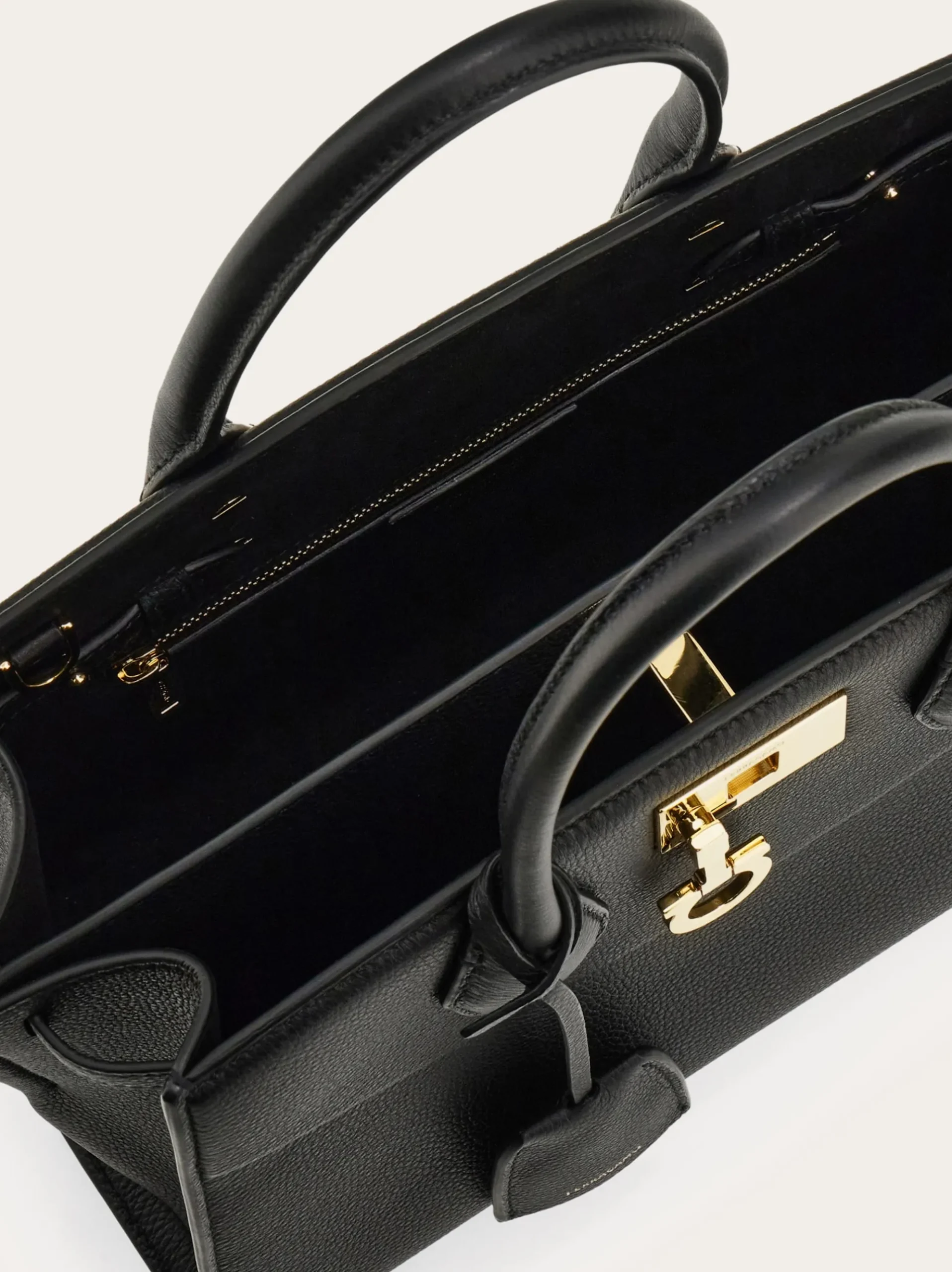New Ferragamo Studio Soft bag (M) - Women